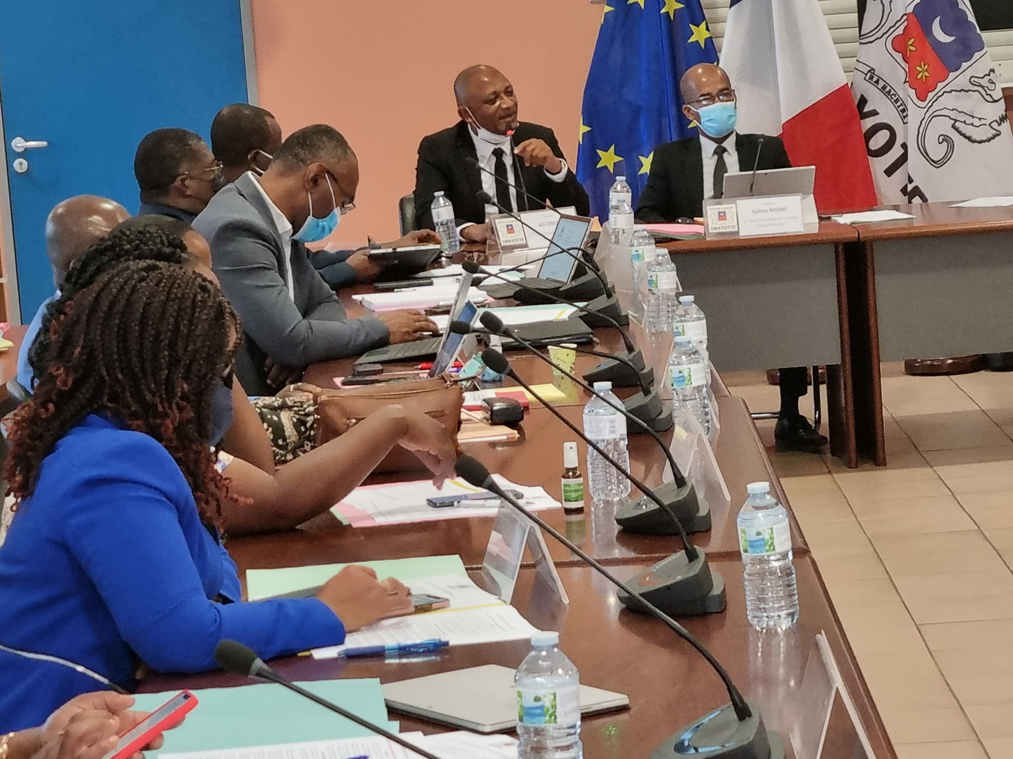 Les élus du conseil départemental réunis en Séance Plénière pour donner leurs avis sur la loi Mayotte : "ont dit non" !