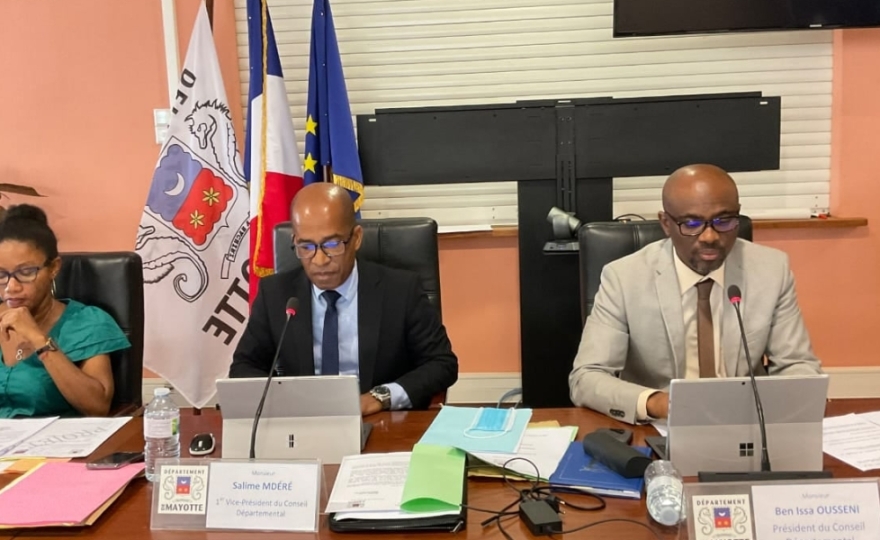 LOI MAYOTTE : la réponse écrite du président du conseil départemental de Mayotte au ministre