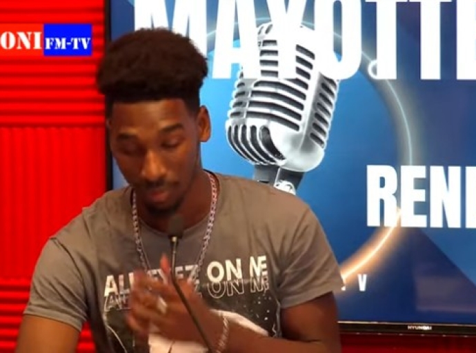 Chiconi FM-TV - Avec la classe de BTS GPN du Lycée de Coconi pour un projet PIC 19 mars 2024