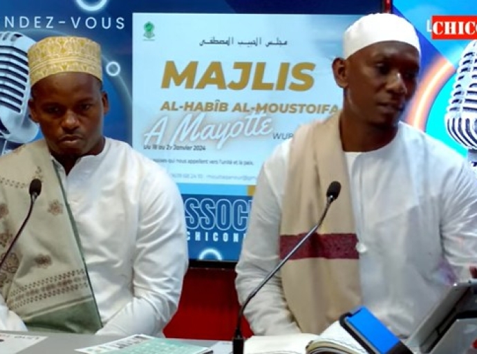 MOULTAQANOUR Mayotte pour le Madjliss AL-HABÎB AL-MOUSTOIFA