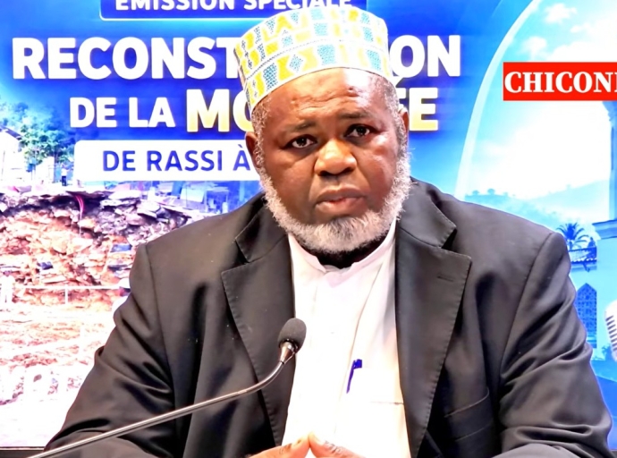 La reconstruction de la mosquée de Rassi à Chiconi